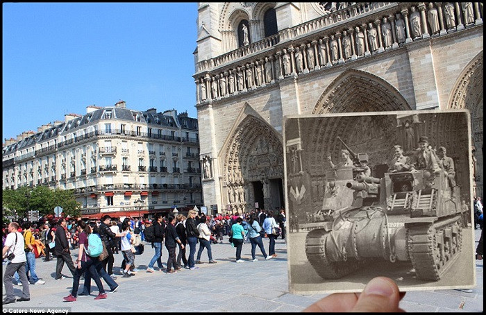 Phía trước nhà thờ Notre Dame, khách du lịch hiện nay xếp hàng dài để vào tham quan, đây từng là nơi xe tăng diễu hành trong ngày giải phóng Paris .