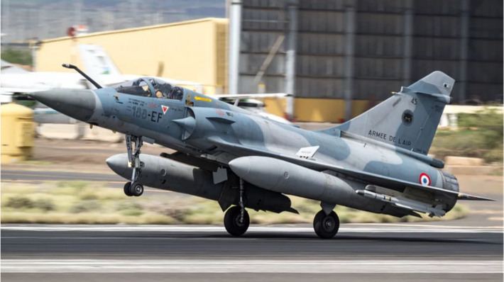 Pháp sẽ bàn giao tiêm kích Mirage 2000-5F nâng cấp cho Không quân Ukraine ngay trong trong quý 1 năm 2025, đây là tiến độ rất khẩn trương nhằm đáp ứng yêu cầu từ chính quyền Kyiv.
