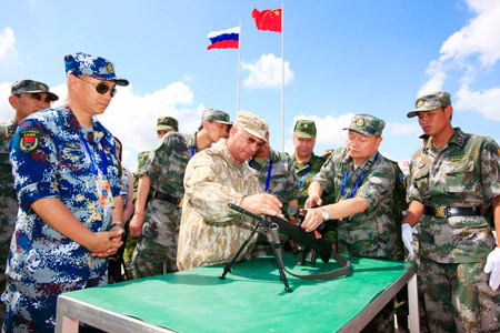 Trong khi đó, Moscow và Bắc Kinh vẫn khẳng định việc tăng cường hợp tác về mặt quân sự của hai quốc gia này chỉ nhằm "đảm bảo an ninh khu vực". Nguồn ảnh: TASS.
