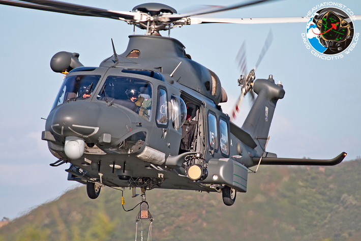 Cuối cùng là một đại diện của châu Âu, trực thăng AgustaWestland AW139. Đây là loại trực thăng châu Âu phổ biến bậc nhất trong các lực lượng Không quân thuộc NATO. Nguồn ảnh: Aviation.
