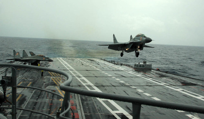 MiG-29K được xem là loại tiêm kích hạm phổ biến nhất của Nga khi nước này đã xuất khẩu ra được ra nước ngoài mà cụ thể là Ấn Độ. Nguồn ảnh: BMDP.
