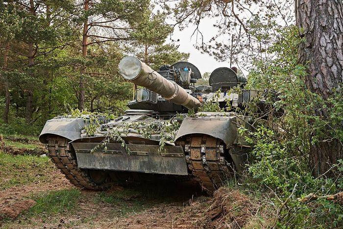 Trên thực tế hoạt động của xe tăng Bulat trong quân đội Ukraine đã bộc lộ những khuyết điểm của nguyên tắc này. Việc thay thế lớp bảo vệ tại hiện trường quá tốn thời gian và trọng lượng quá lớn ảnh hưởng xấu đến tuổi thọ động cơ.