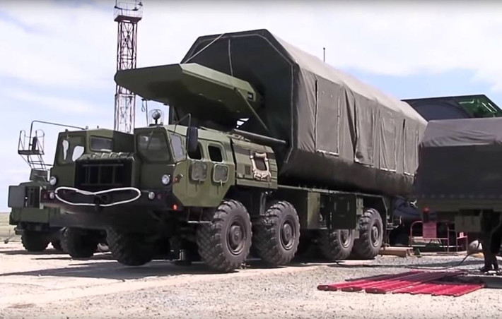 Tờ Sputnik vừa đăng tải thông tin về việc chuyên gia quân sự tiết lộ cách tên lửa Avangard của Nga né tránh và xuyên thủng toàn bộ hệ thống phòng thủ tên lửa của Mỹ một cách đơn giản. Nguồn ảnh: BMDP.