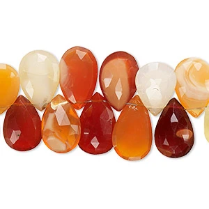 Khi bị đun nóng, nước trong opal dễ bị thoát ra, làm cho đá mất màu và giảm độ tinh khiết. Đá opal lửa cũng dễ bị mờ dần theo thời gian và dễ vỡ, do đó cần được xử lý cẩn thận.