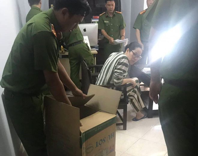 Năm 2017, bà Nhung và những người liên quan đã tìm những khu đất có diện tích lớn nằm trong phạm vi quy hoạch tại TP.HCM mà không quan tâm mục đích sử dụng đất là đất ở, đất nông nghiệp hay đất trồng cây lâu năm... để lập dự án ảo và rao bán cho nhiều người với hình thức góp vốn với chủ đất, cam kết giao đất trong vòng 3-6 tháng. Nhưng bà không thực hiện và bà tránh khách hành nhằm chiếm đoạt. (Ảnh: Nhadautu)