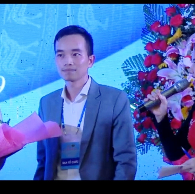 Khi ký hợp đồng thỏa thuận chuyển nhượng quyền sử dụng đất, khách hàng trả tiền theo nhiều đợt và được công ty hẹn 6 tháng có sổ đỏ. Tuy nhiên, đến nay không có khách hàng nào được Công ty Hưng Phú giao sổ đỏ. Sau đó, cơ quan CSĐT Công an tỉnh Bà Rịa - Vũng Tàu đã vào cuộc điều tra và bắt giữ đối với đối tượng Hội. (Ảnh: Xaluan)