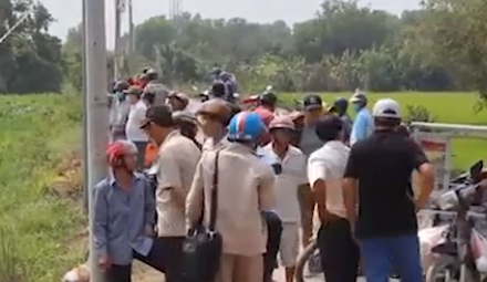 Như vậy, nơi ở của gia đình Tuấn "khỉ" thuộc phạm vi riêng tư, bí mật của gia đình. Hành vi quay clip khi chưa được sự đồng ý của các thành viên trong gia đình đều là hành vi vi phạm pháp luật. Ngoài ra, hành vi này còn có dấu hiệu vi phạm Điều 17 Luật An ninh mạng năm 2018. Do đó, cơ quan chức năng hoàn toàn có cơ sở triệu tập những người này để làm việc, yêu cầu giải trình và xử lý theo quy định của pháp luật