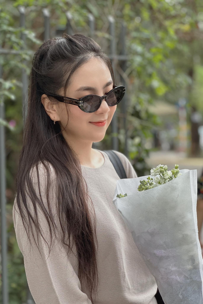 Để duy trì được vóc dáng “vạn người mê”, Mai Ngọc phải tích cực tập luyện đa dạng các bộ môn thể thao. Ảnh: FBNV
