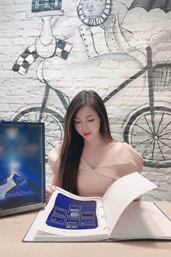 Sau cuộc hôn nhân không mấy hạnh phúc với diễn viên Nguyễn Trọng Hưng, cô giáo hot nhất Hà thành Âu Hà My dành nhiều thời gian cho công việc.