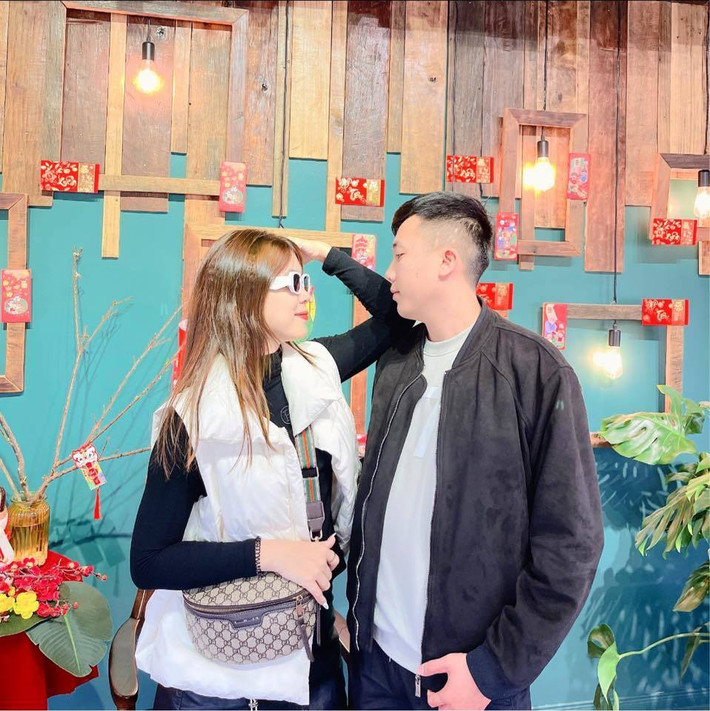 Hiện tại, Diệu Ly đã kết hôn gần 4 năm. Cả hai đã có một cậu con trai vô cùng đáng yêu.