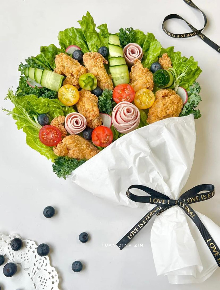 Không chỉ đẹp mắt, những bó hoa này còn được nhiều người yêu thích bởi tính tiện dụng khi có thể ăn được, thậm chí tiêu được. Ảnh: Tuan Dinh Zin