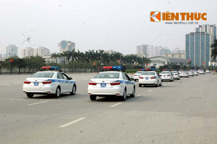 ... xe CSGT dẫn đường bảo vệ Đại hội đồng Liên minh Nghị viện Thế giới lần thứ 132 (IPU 132).
