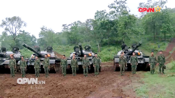 Trong quá khứ, những mẫu xe tăng T-62 của Việt Nam rất ít được xuất hiện trên phương tiện truyền thông, đơn giản là do đây là thứ vũ khí "quốc bảo" của chúng ta, cần được giữ bí mật. Nguồn ảnh: QPVN.