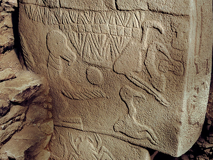 Martin Sweatman, kỹ sư tại Đại học Edinburgh và là tác giả chính của nghiên cứu, nhận định rằng phát hiện này có thể là một trong những bước đầu tiên hướng tới sự phát triển của chữ viết, khi con người bắt đầu ghi lại những quan sát của mình một cách có hệ thống. Điều này cho thấy rằng, ngay từ buổi đầu của nền văn minh, con người đã có ý thức sâu sắc về mối liên kết giữa bản thân và vũ trụ.