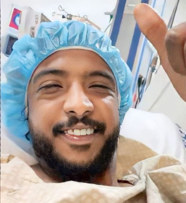 Va chạm kinh hoàng đã xảy ra khi đầu gối của Mohammed Alowais đã thúc thẳng vào phần đầu của Yasser Al-Shahrani, khiến cho hậu vệ mang áo số 13 nằm gục ngay trên sân.