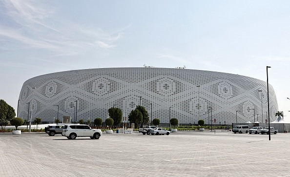 Sân vận động Al Thumama ở Al Thumama cũng là SVĐ diễn ra World Cup 2022. Nơi đây có sức chứa 40.000 người. Sân tượng trưng cho gahfiya - chiếc mũ lưỡi trai truyền thống mà những người đàn ông ở khắp Trung Đông hay đội.