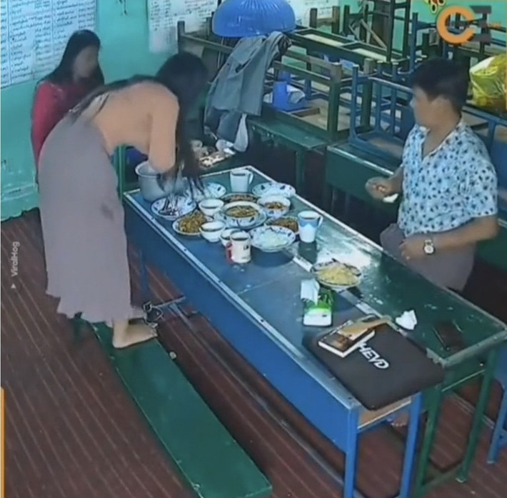 Màn chụp ảnh sống ảo trên mâm cơm của cô gái tưởng chửng sẽ diễn ra suôn sẻ nhưng hậu quả sau đó lại làm không ít người cười nghiêng ngả. Ảnh: Chụp màn hình ViralHog