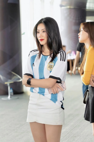Hot girl Nóng cùng World Cup 2022 này sinh năm 2002 tại Phú Thọ. Cô đang là mẫu ảnh tự do tại Hà Nội.