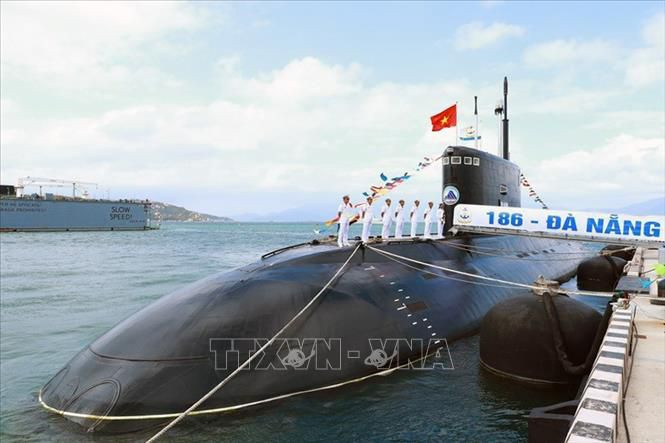 Kilo có rất nhiều điểm mạnh và được coi là loại tàu ngầm hiện đại bậc nhất thế giới, tuy nhiên loại tàu ngầm này cũng không phải là không có nhược điểm. Nguồn ảnh: TTXVN.