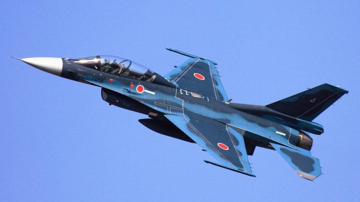 Trường hợp 91 tiêm kích hạng nhẹ Mitsubishi F-2 của Nhật Bản cũng khá đặc biệt, ban đầu có dự đoán cho rằng chúng sẽ được thay thế bởi chiếc F-35A Lightning II.