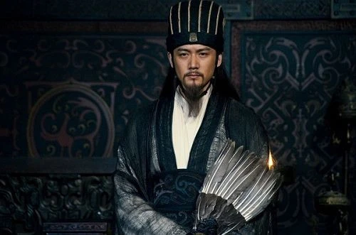 Gia Cát Lượng được cho là đã tự sắp xếp lễ tang cho mình trước khi qua đời và chôn cất mình giữa đường.