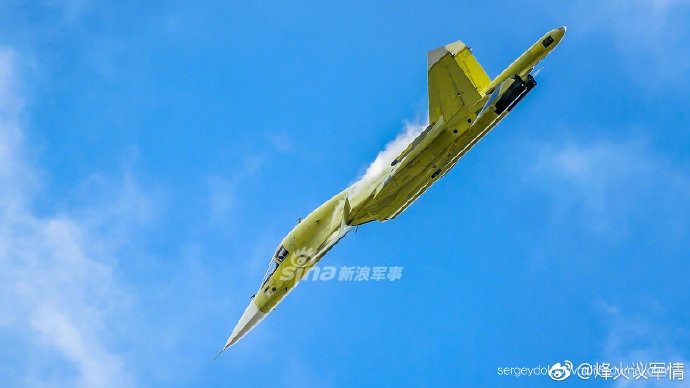 Không rõ quy trình thử nghiệm vũ khí của những chiếc Su-34 khi mới xuất xưởng ra sao nhưng chắc chắn quy trình thử nghiệm vũ khí cần được diễn ra trong điều kiện nghiêm ngặt hơn. Nguồn ảnh: Sina.