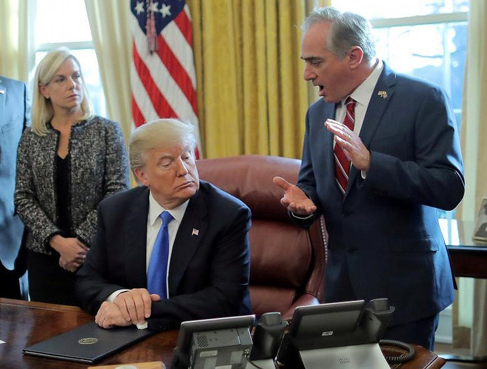 Ngày 28-3-2018: Bộ trưởng Cựu chiến binh Mỹ David Shulkin