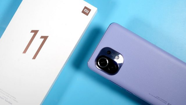 Được biết đây là mẫu flagship đầu tiên được trang bị chip snapdragon 888 mới và mạnh mẽ nhất của Qualcomm. Cùng với đó là loạt trang bị xịn sò, xứng danh mẫu flagship mới của Xiaomi.