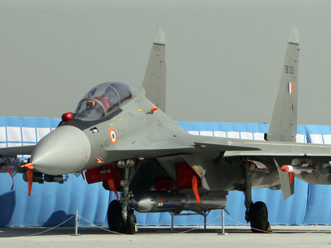 Đáng chú ý, phiên bản BrahMos phóng từ trên không mới được thử nghiệm thành công lần đầu ngày 22/11/2017 từ máy bay tiêm kích Su-30MKI. Nguồn ảnh: Economic.