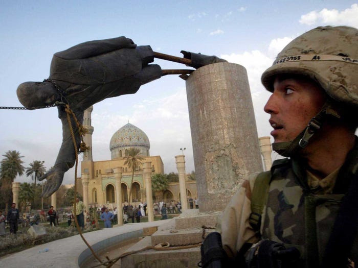 Chiến dịch Iraq tự do đã lật đổ chế độ cầm quyền của Saddam Hussein. Tuy nhiên chính quyền mới do Mỹ dựng lên tới nay vẫn... chưa đâu vào đâu. Nguồn ảnh: BI.