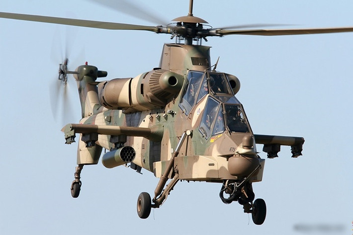 Máy bay trực thăng Denel AH-2 Rooivalk là một loại trực thăng tấn công do Nam Phi phát triển.