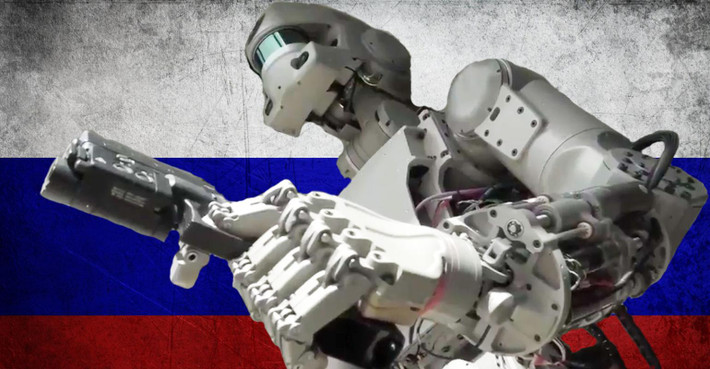 Theo Russia Beyond trong nỗ lực “loại bỏ” con người ra khỏi chiến trường, các kỹ sư Nga đang cho ra đời nhiều hơn những cỗ máy chiến tranh có thể hoạt động mà không cần tới sự hỗ trợ của người lính theo một cách đúng thay cho các cỗ máy không người lái hiện tại. Nguồn ảnh: RT.