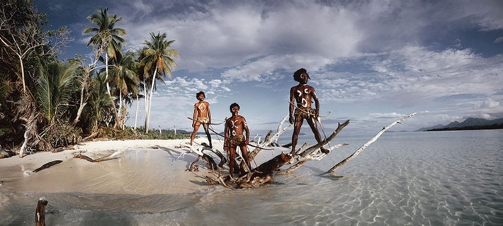Những người đàn ông của bộ tộc Ni Vanuatu, trên đảo Vanuatu.