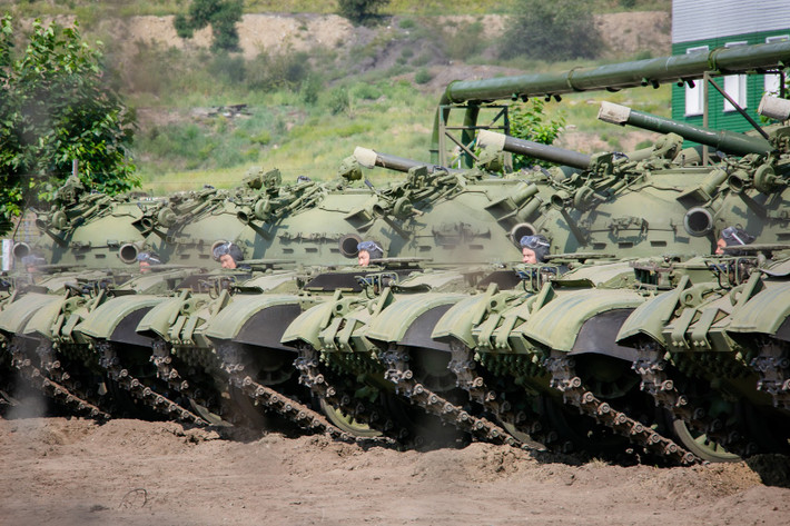 Trong ảnh là một đơn vị xe tăng T-62M của Nga trong trạng thái sẵn sàng chiến đấu sau khi hoàn tất quá trình bảo dưỡng. Nguồn ảnh: bmpd.livejournal.