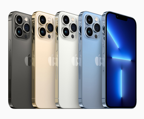 Tuy nhiên, nhiều chuyên gia nhận định iPhone 13 vẫn sẽ cháy hàng nhờ dịch vụ đăng ký, chương trình ưu đãi của nhà mạng để hỗ trợ quá trình chuyển đổi 5G, thông số mới về máy ảnh và tùy chọn màu sắc.