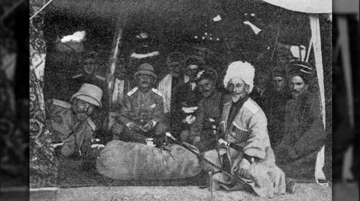 6. Nạn đói ở Ba Tư (1917-1919): Quân đội Anh tịch thu lương thực, cộng thêm hạn hán và dịch bệnh, khiến 8-10 triệu người chết. Thảm họa này gây khủng hoảng nghiêm trọng cho dân cư địa phương.(Ảnh: Grunge)