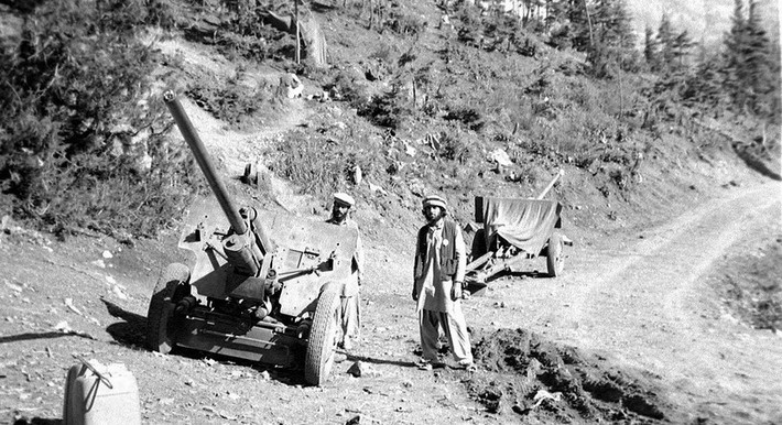 Pháo kéo của Liên Xô bị phía Mujahideen thu giữ. Nguồn ảnh: ATI.