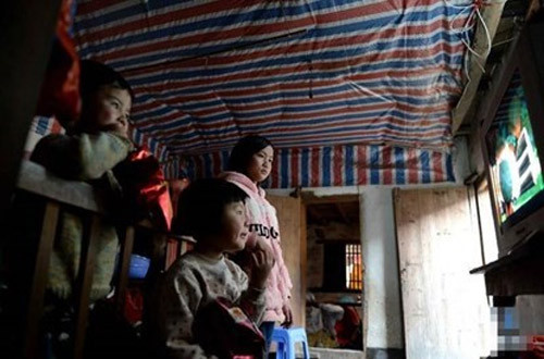 Cô bé tin rằng một ngày gia đình sẽ từ từ khá lên, bố sẽ kiếm được việc ổn định, các em biết tự chăm sóc bản thân, cô bé cũng có thể một lần nữa theo đuổi ước mơ của mình.