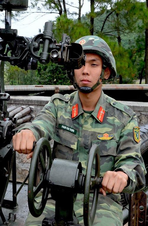 Các số lấy phần tử bắn.