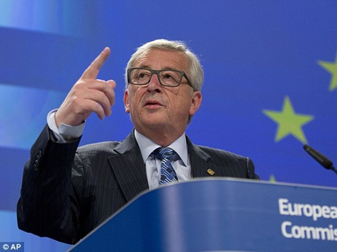 Chủ tịch Ủy ban Châu Âu (EC) Jean-Claude Juncker tuyên bố sự kiên nhẫn của Châu Âu đối với chính phủ Hy Lạp đã cạn kiệt.
