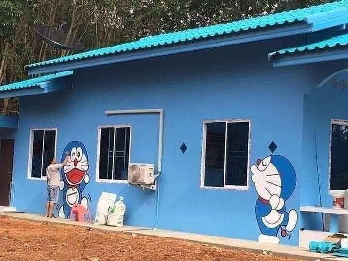 Hình ảnh ngôi nhà Doraemon sau khi được đăng tải trên mạng xã hội ngay lập tức nhận về hàng ngàn lượt yêu thích và bình luận của cư dân mạng.