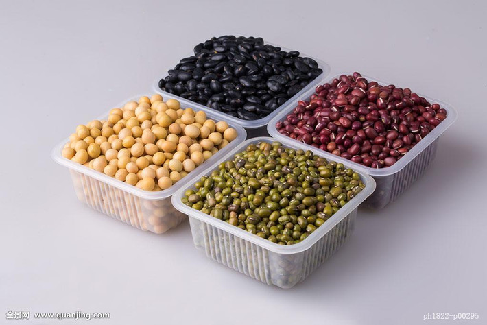 Các loại đậu là thực phẩm chứa hàm lượng protein cao, ít chất béo, hàm lượng protein thực vật chiếm 30% đến 50%, gần tương đương với giá trị protein có trong các loại thịt. Ảnh: quanjing.