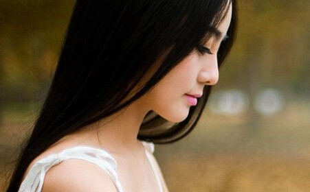 Tuổi Ngọ: Tính tình thẳng thắn, bộc trực, nên dễ mạo phạm người khác. Hơn nữa tuổi Ngọ lại không giỏi nắm bắt tâm lý của người khác, cho nên rất nhiều lần khó có thể tránh được hiểu nhầm ý của người khác.