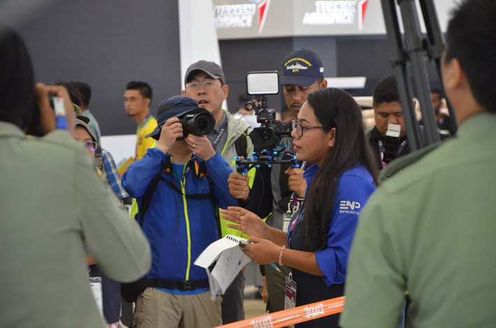 Triển lãm LIMA 2019 năm nay cũng thu hút nhiều khách thăm quan và giới phóng viên quốc tế hơn mọi năm.