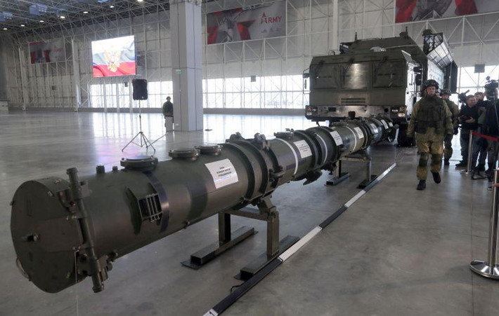 Tuy nhiên Washington vẫn căn cứ vào lý do trên để đình chỉ mọi nghĩa vụ thực hiện Hiệp ước Lực lượng hạt nhân tầm trung của Mỹ từ ngày 2/2. Quá trình rút bỏ khỏi thoả thuận này của Mỹ được tính toán là sẽ diễn ra trong vòng sáu tháng trừ khi Moscow có hành động khắc phục các vi phạm. Nguồn ảnh: Sputnik.