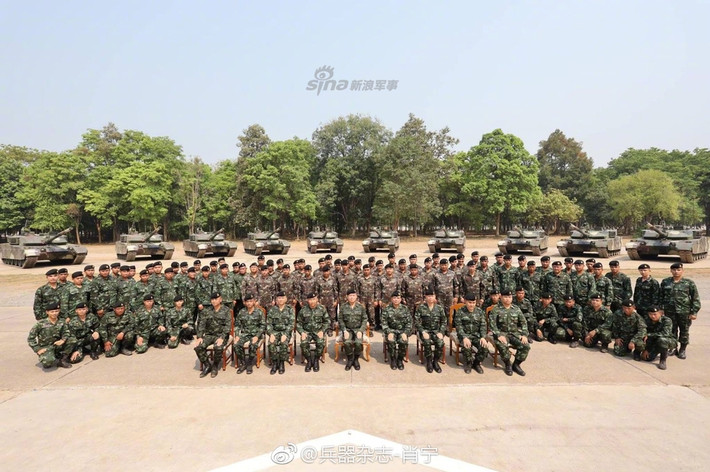 Tính tới đầu năm 2019, Thái Lan đang có trong tay 39 xe tăng VT-4. Trong năm 2019 này, phía Thái Lan cũng dự kiến sẽ đặt mua và trang bị tổng cộng thêm 14 chiếc VT4 nữa trong đó có 10 chiếc vừa được nhập biên hôm 21/3 vừa rồi. Nguồn ảnh: Sina.