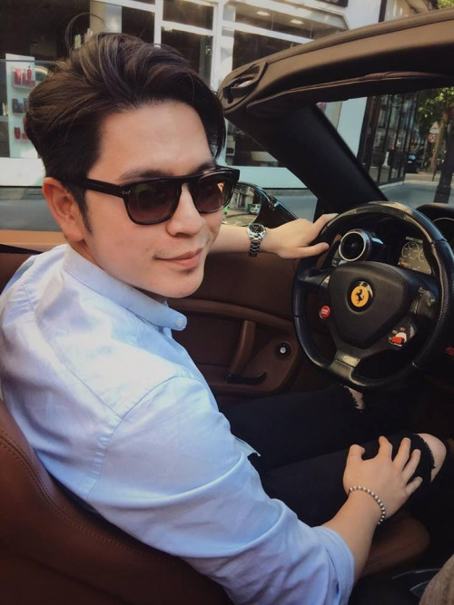 “Người mai mối cho cuộc tình này chính là Dương Triệu Vũ, trong một dịp tình cờ Dương Triệu Vũ ra Hà Nội diễn còn tôi đi công việc. Hôm ấy mọi người có hẹn nhau đi chơi với những người bạn của Dương Triệu Vũ ở Đức về, trong đó có người yêu của tôi hiện tại. Đó chính là cơ duyên để tôi và người yêu gặp nhau” - cô nói.
