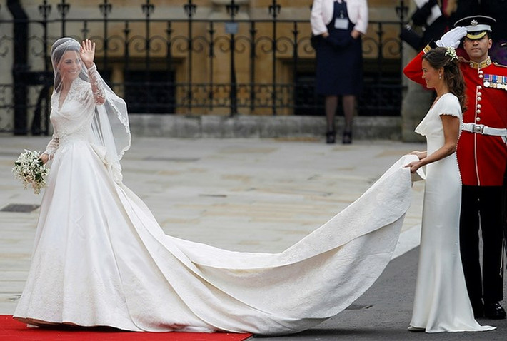 Cô dâu Kate Middleton trong lễ cưới ngày 29/4/2011. Ảnh: AP