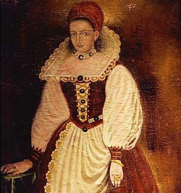 1. Sát thủ hàng loạt người Hungary Elizabeth Báthory, được coi là một trong các "ma cà rồng" đầu tiên trên thế giới. Mụ đã tra tấn và sát hại một số hầu gái và nông dân trong lâu đài của mình. Chồng mụ thậm chí xây một phòng riêng để mụ sát hại vô số phụ nữ trẻ. Mụ thậm chí uống máu nạn nhân với mong ước sẽ trở nên trẻ hơn.