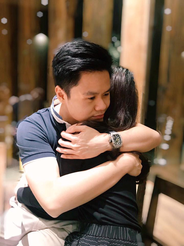 Để chinh phục được trái tim người đẹp, Phan Thành từng phải "vượt qua" được vòng loại là gia đình khó tính của cô. Primmy Trương tiết lộ những bạn trai trước của mình không được gia đình ủng hộ như Phan Thành.